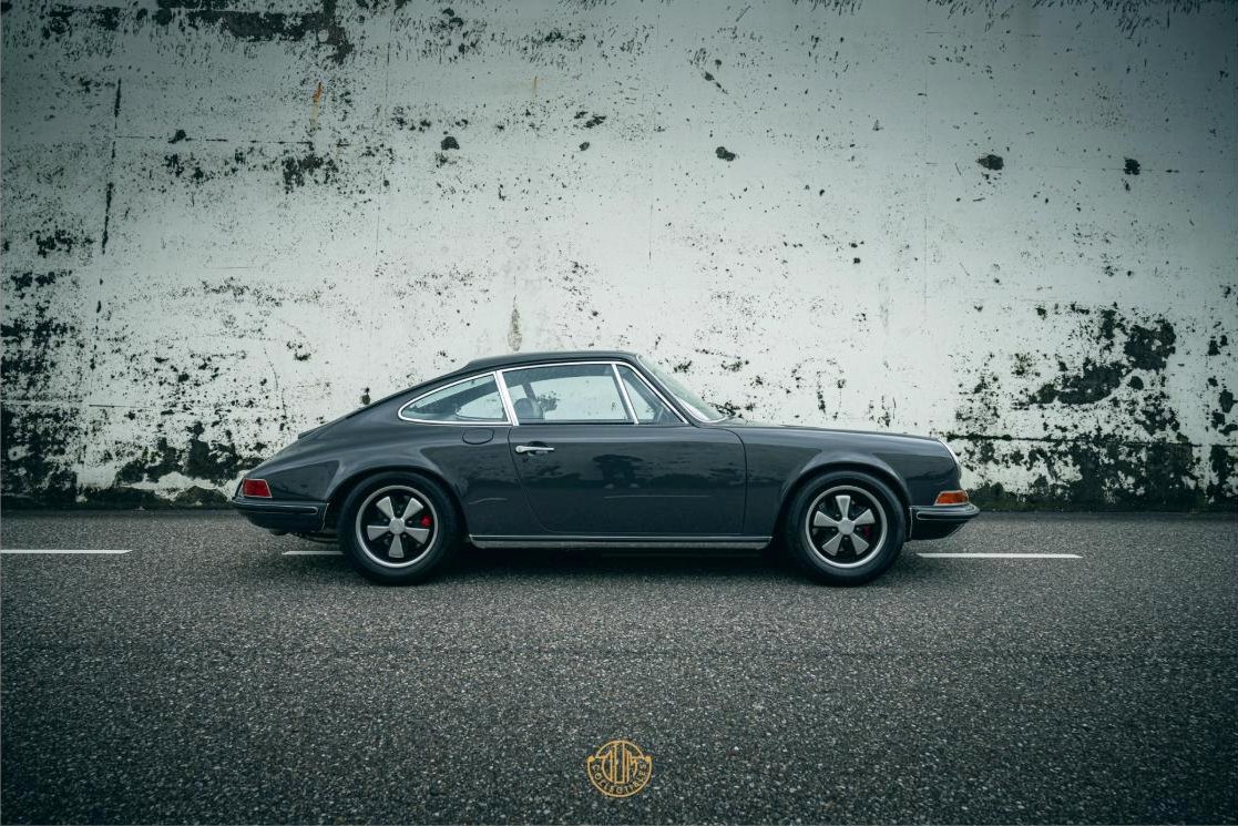 Porsche 911 Ölklappe F Restomod uit 1972